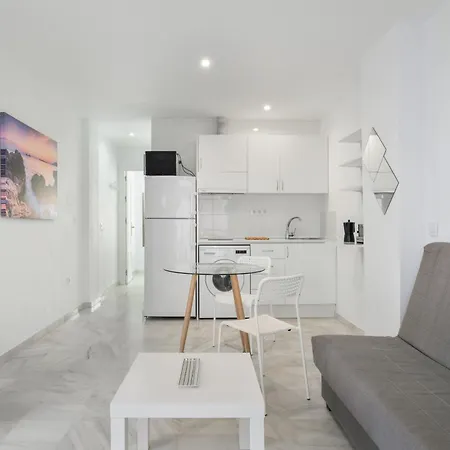 Jacaranda Playa Conil アパート コニル・デ・ラ・フロンテラ